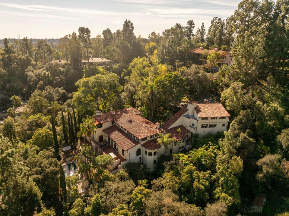 ハモサ パサデナランプ HERMOSA PASADENA Inside A $4.6 Million Private Playground In Pasadena, Designed By