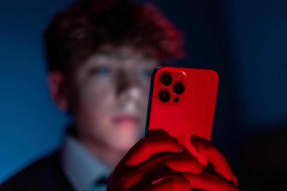 Under-16s Ban On Social Media Backed By The House of Lords