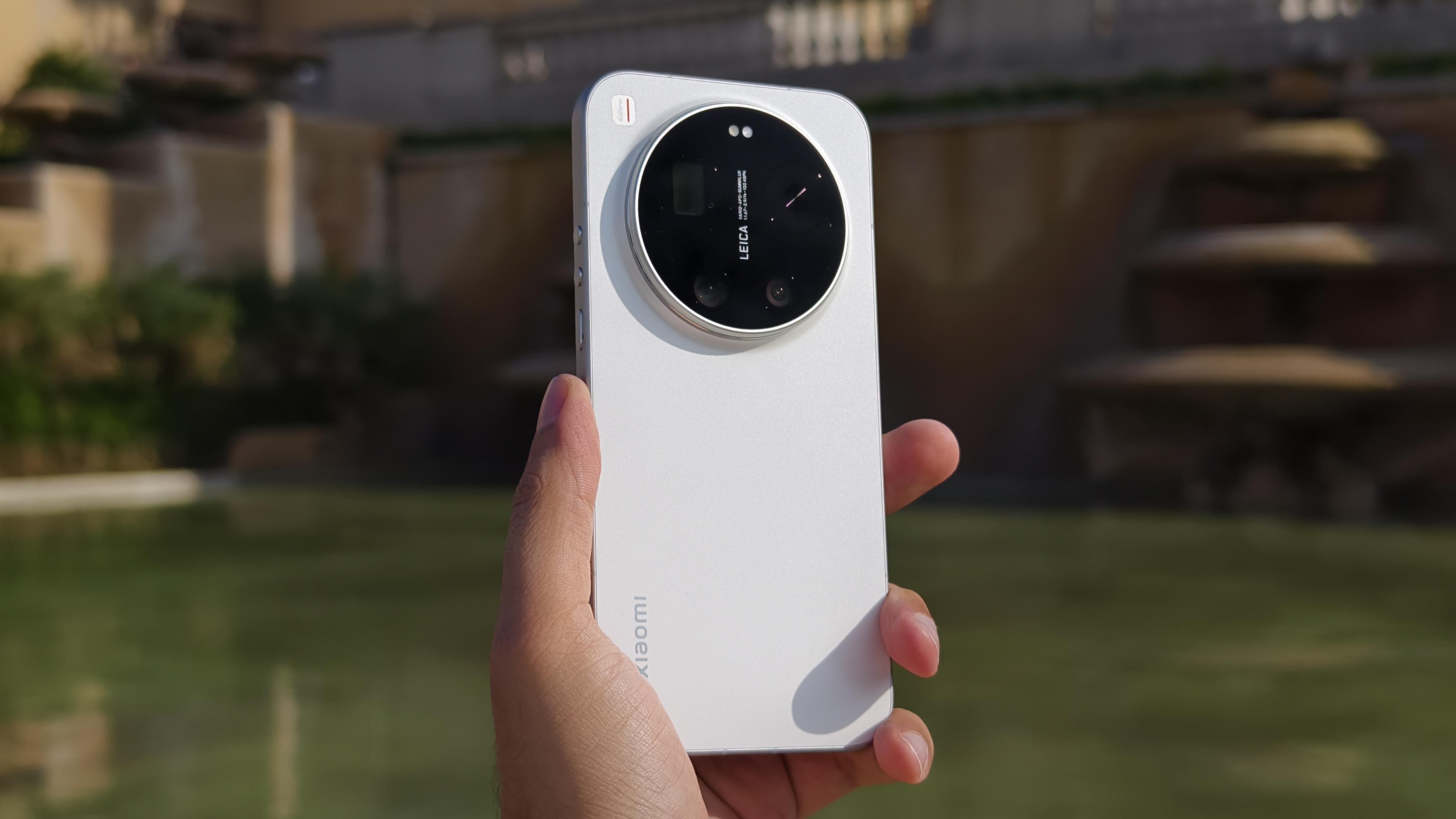 Xiaomi 17 Ultra 512GB 国内版 ホワイト フォトグラフィ付 SIMフリー】Xiaomi 17 Ultra 16GB+512GB White Xiaomi｜シャオミ 通販