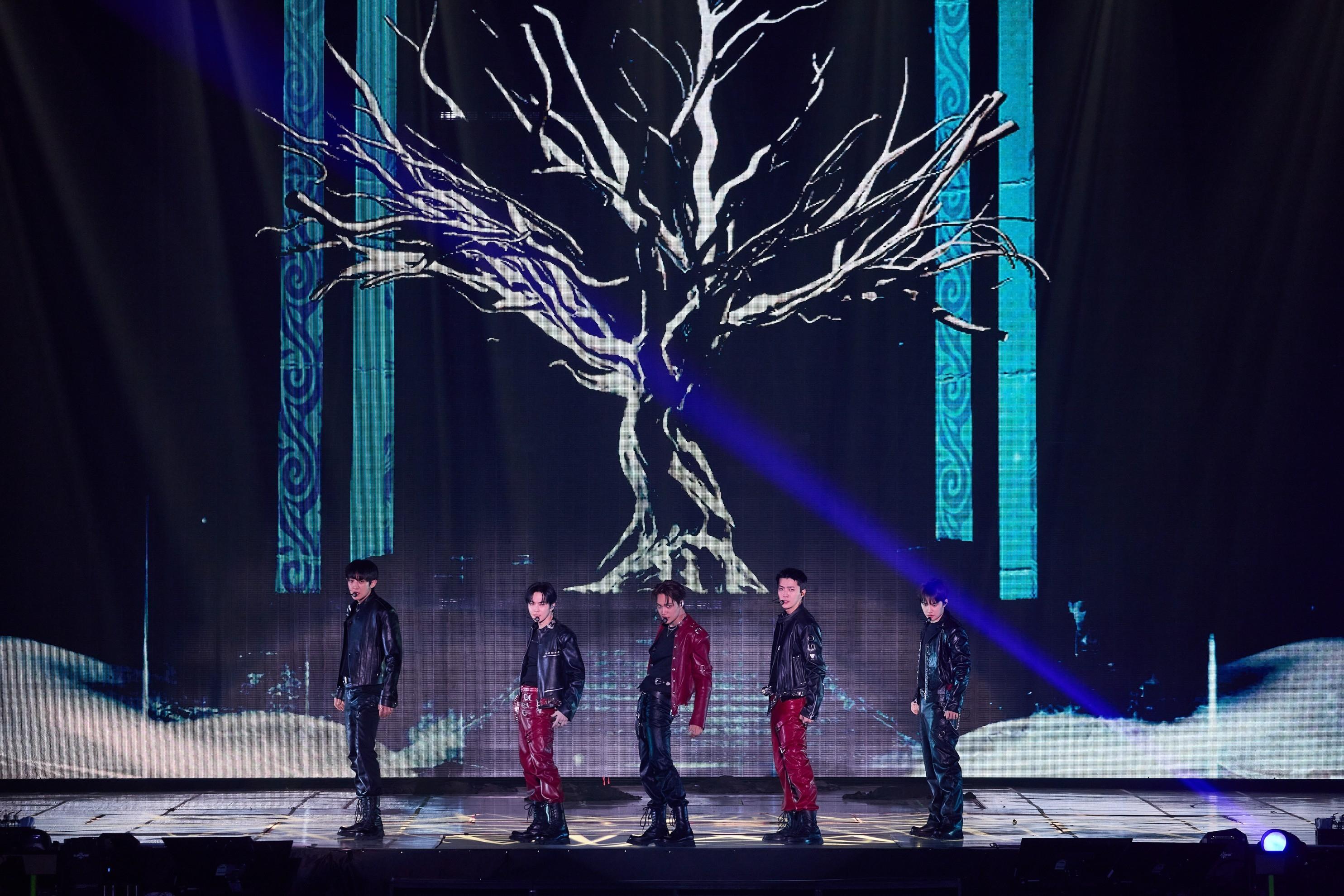 EXO's 'EXhOrizon In Seoul' Is A Love Letter To Their Perseverance