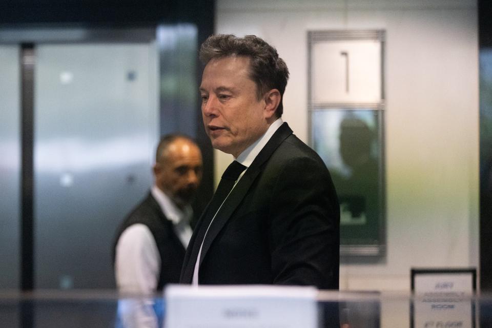Opening Statements Begin At Elon Musk v. OpenAI Trial In California