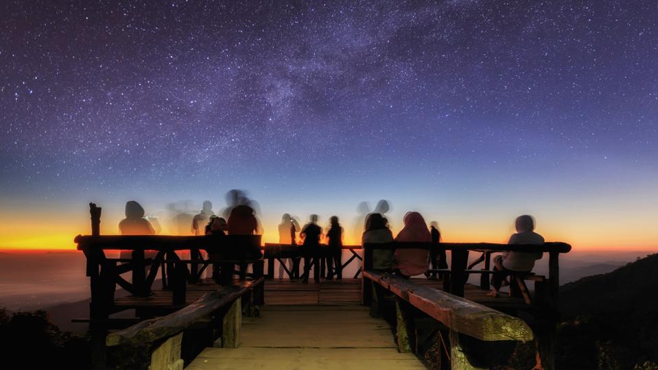 Panduan Lengkap Mengamati Langit Malam dan Fenomena Astronomi Mei 2024