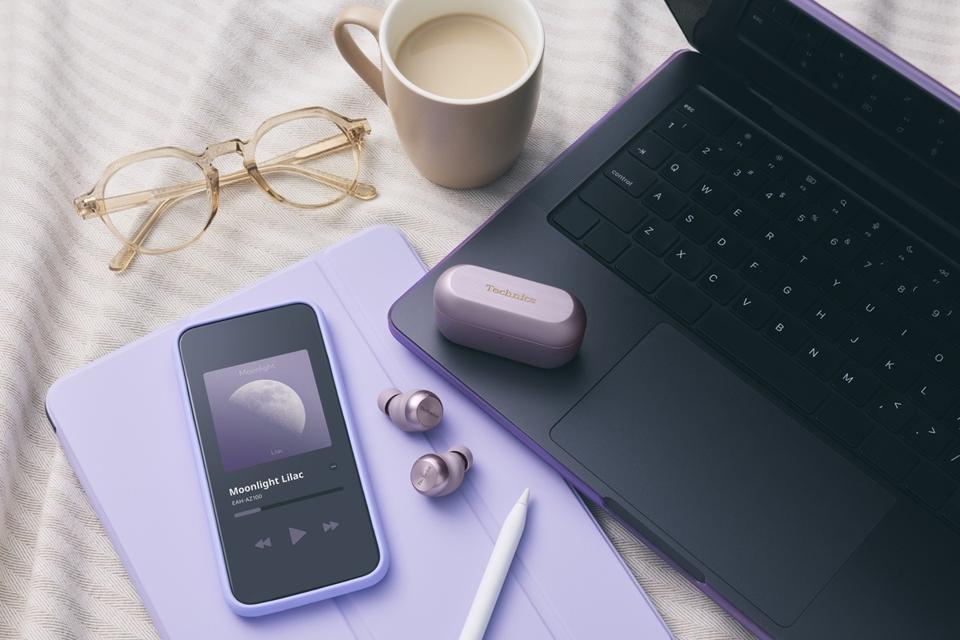 Technics Luncurkan Earbuds Moonlight Lilac Dukung Remaja Penderita Kanker