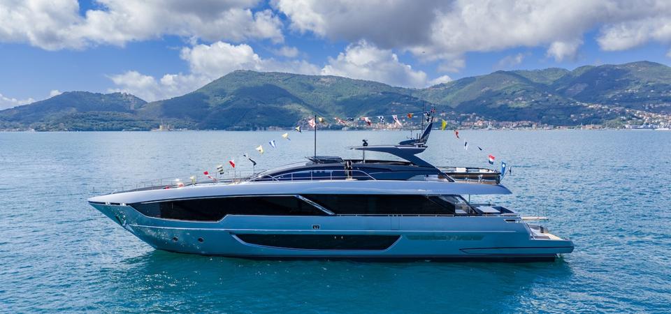 Riva 102' Corsaro Super #20_Launch