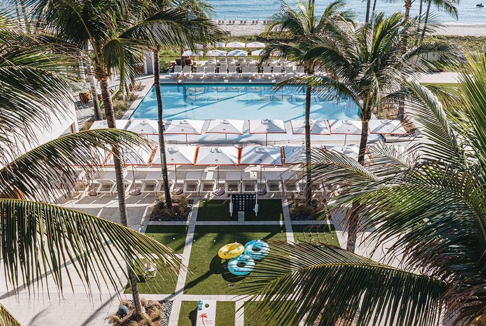 7 Luxurious Places To Travel With Kids This Summer
