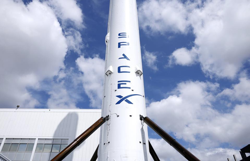 SpaceX IPO: BlackRock Reportedly Pays $5 Billion For Shares (Live Updates)