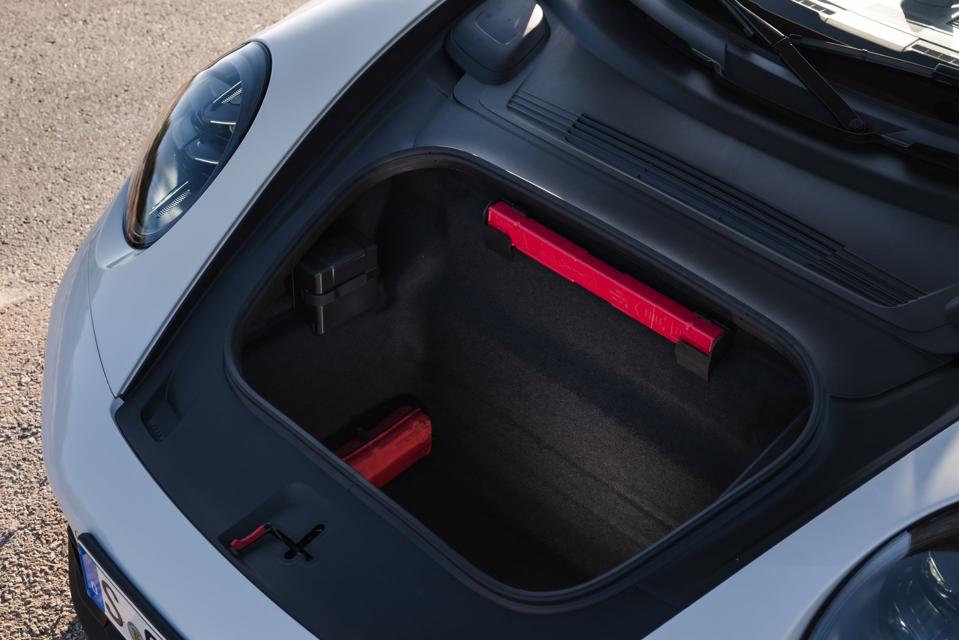 2026 Porsche 911 Targa Hybrid1 Frunk