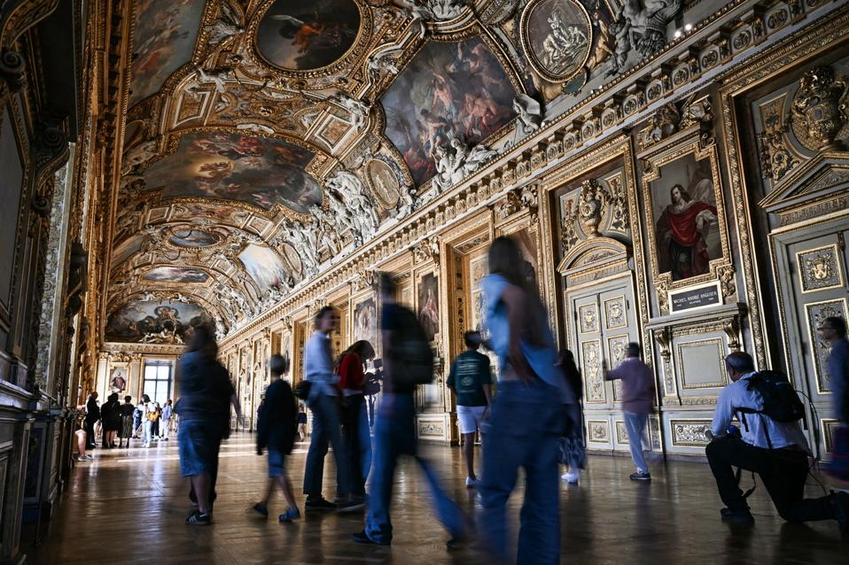 TOPSHOT-FRANCE-MUSEUM