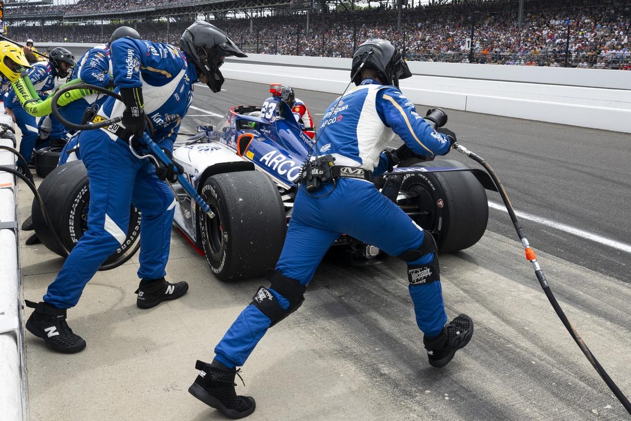 Dreyer & Reinbold Buys IndyCar Charter From Rahal Letterman Lanigan