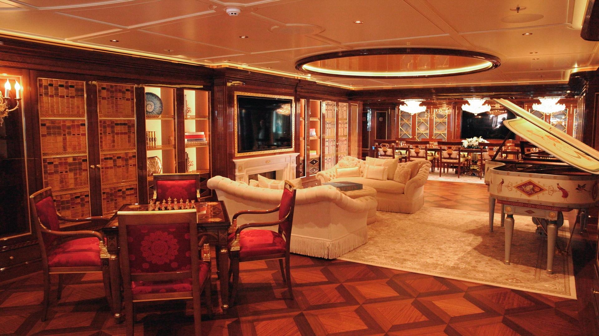 Inside-Yacht-Amadea_credit-Michel-Champouret
