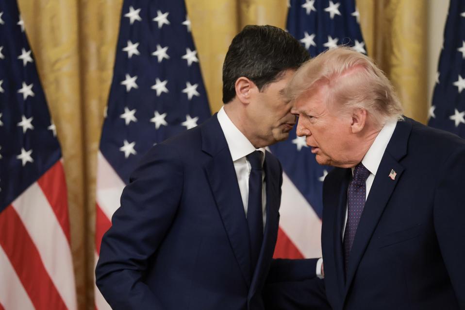 ‘They Won’t Stop Printing’—The Real $1.8 Trillion Reason Why The Fed Is Quietly Predicted To Trigger A 'Massive' Bitcoin Price Boom To Rival 2021