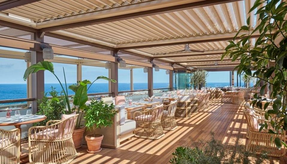 roof terrace