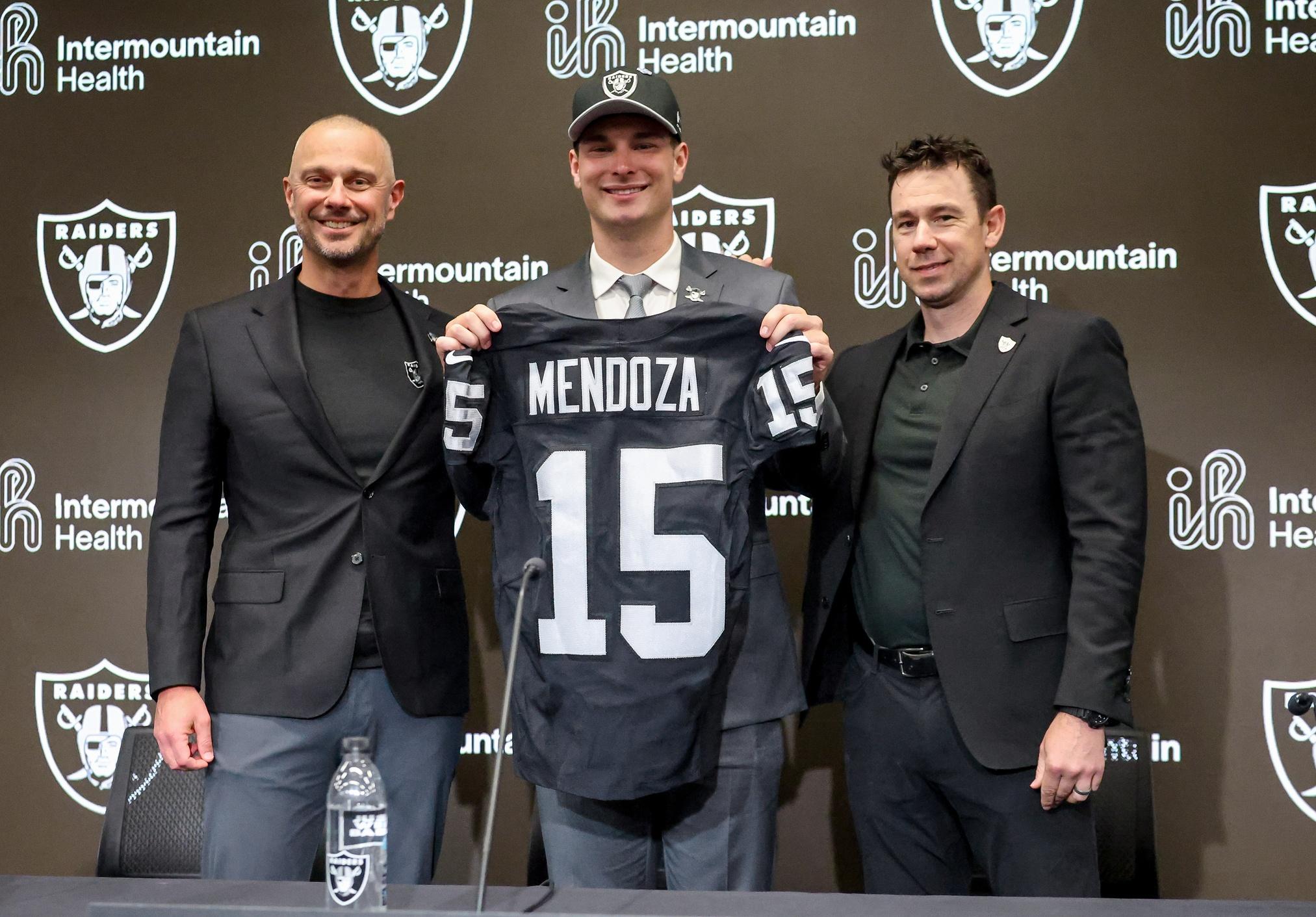 NFL OROY Futures Bets: Props For Jeremiyah Love, Fernando Mendoza