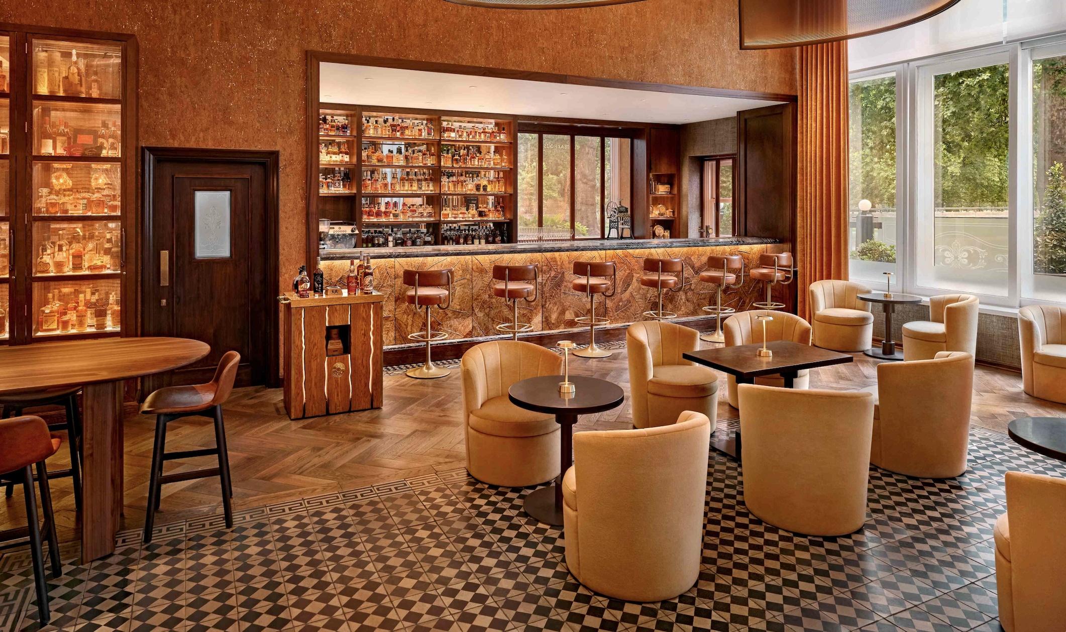 World’s Best Hotel Bars: JW Steakhouse At Grosvenor House London