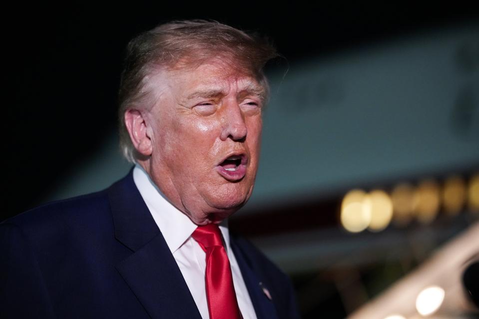 Trump Rejects AI Extinction Fears, Says Beating China Is A Bigger Concern