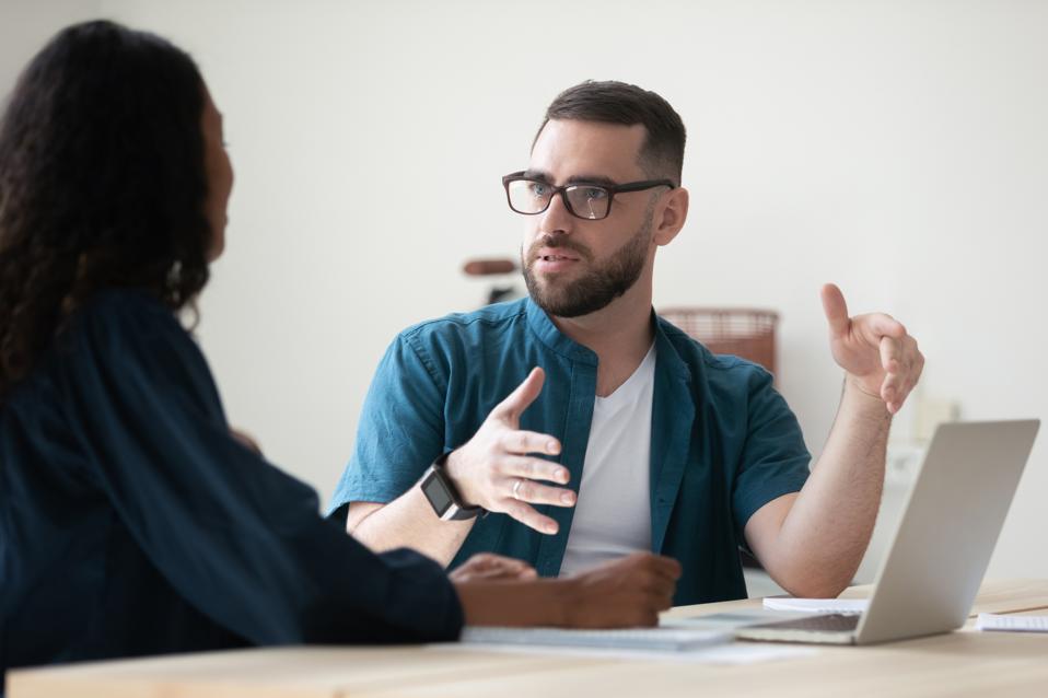 How To Disagree With Your Boss Without Hurting Your Career
