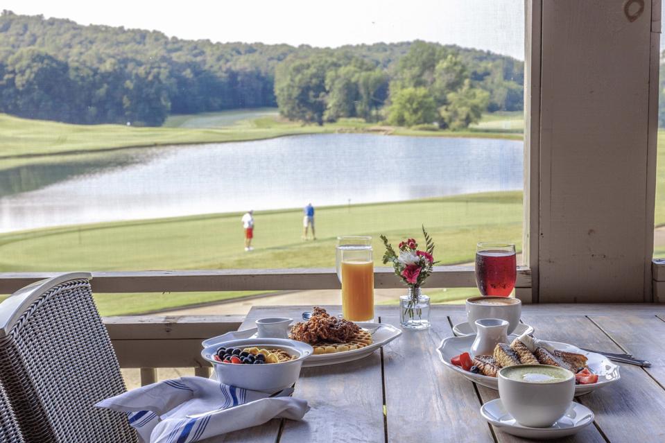 Head To This North Georgia Resort For World-Class Dining