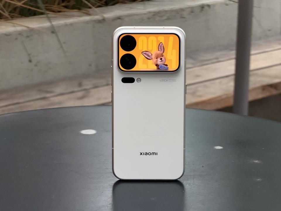 HONOR View20 本体 ジャンク 白飛びあり スマートフォン スマホ Honor View 20 Review: Such A Great Value, It Undercuts Huawei's