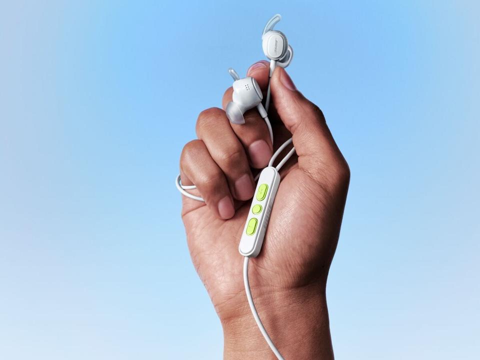 Wired Earbuds Resurgence Drives 20% Sales Growth | Gen Z Audio Trend Creates $2B+ Seller Opportunity