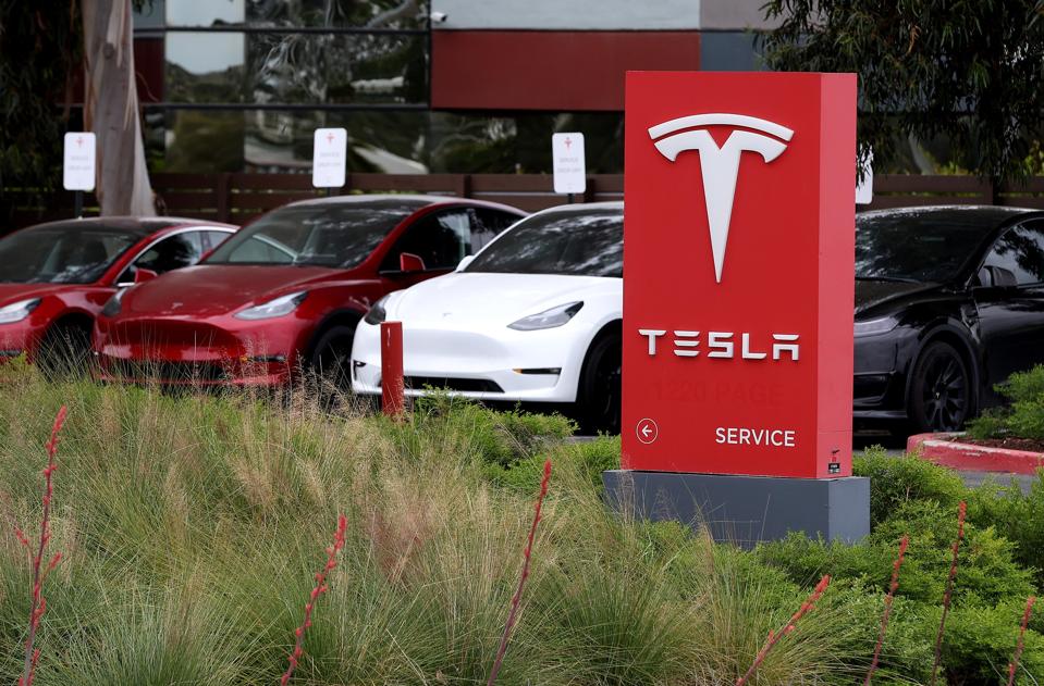 Is The N-Word A “Term Of Respect”? Tesla’s Lawyers Argue Context Matters In Court Case