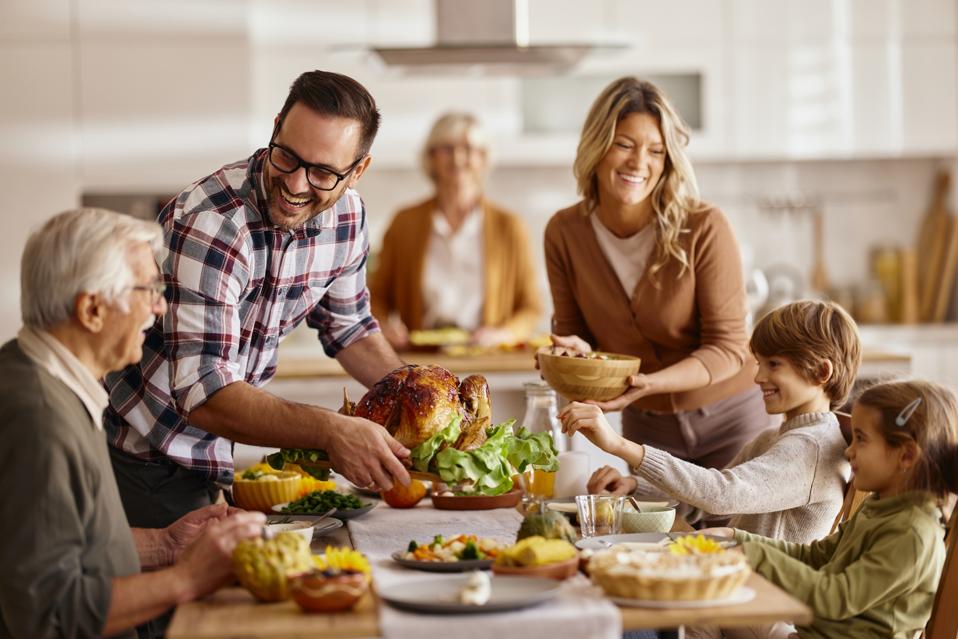 Five Multigenerational Getaways Ideal For Thanksgiving Gatherings