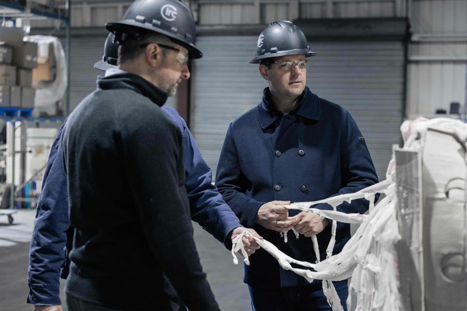 How The Fashion Industry Can Finally Scale Up Textile Recycling Globally