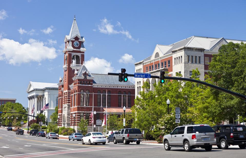 These Are The Best U.S. Cities For Horror Film Buffs, Per Holafly Data