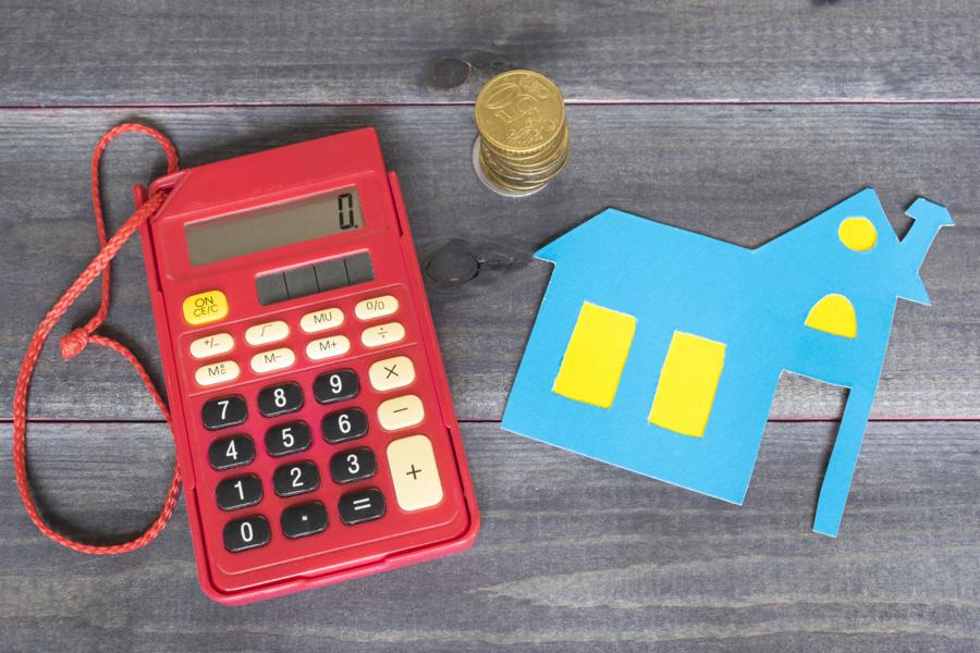 Top 4 Free Student Loan Calculators To Save Money