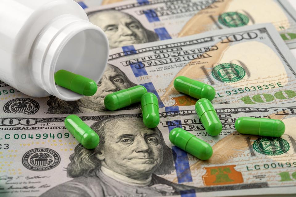 Generic Chemo Is Too Expensive To Help Curb Cancer Spending, Study Says