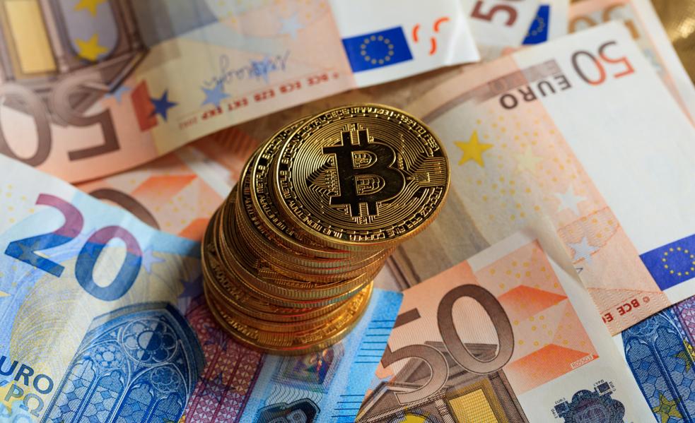 Can Blockchain Challenge Content Platform Giants' Facebook & YouTube Domination?