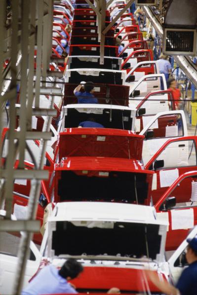 Nissan Placing U.S. Workers On Two-Day Furlough In January