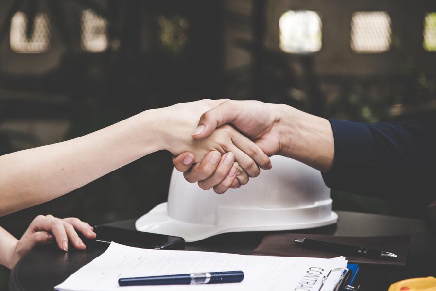 Exactly What You Need To Do To Land Your First Paying Client