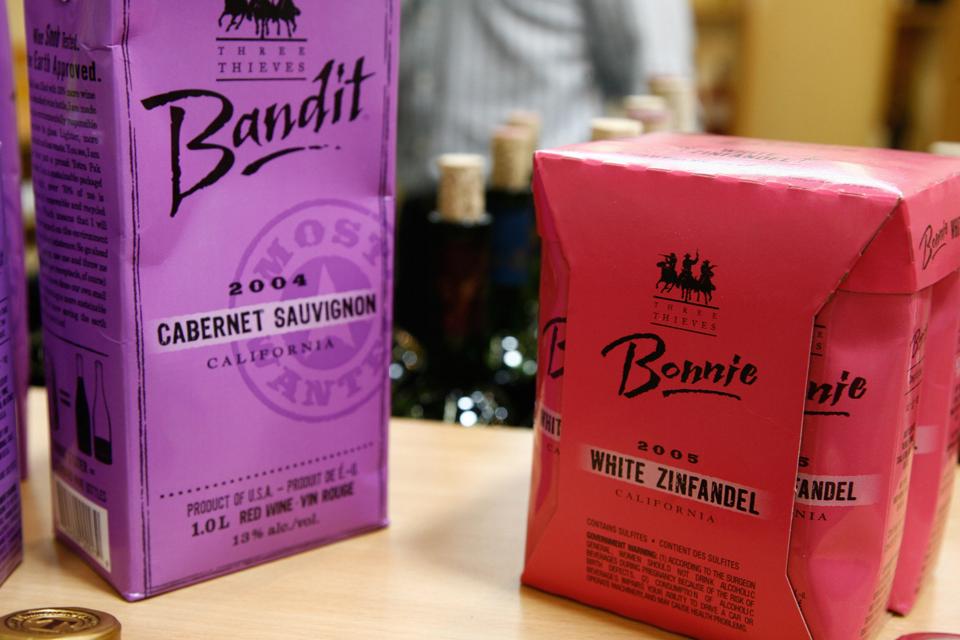 Red and purple cartons of ″Bandit″ wine are displayed at the Vinexpo wine and spirits fair, held in Bordeaux every second year.