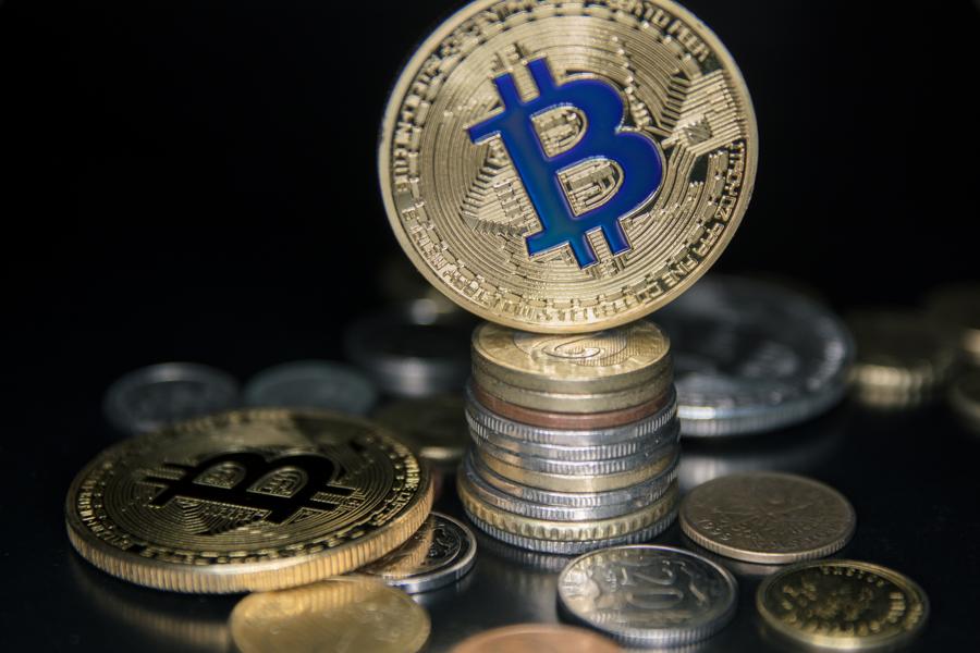 Bitcoin Cash Surpasses $1,000 After Fork Fails