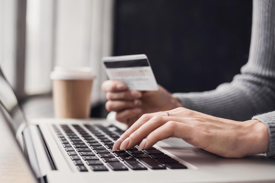 7 E-Commerce Trends to Pay Attention to in 2018