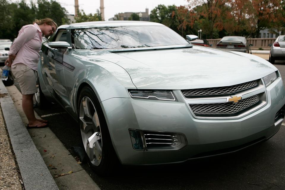 GM předvádí Chevrolet Volt na Capitol Hill v roce 2007.