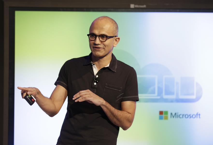 Real-Time PowerPoint Translations....And Other Small Business Tech News This Week