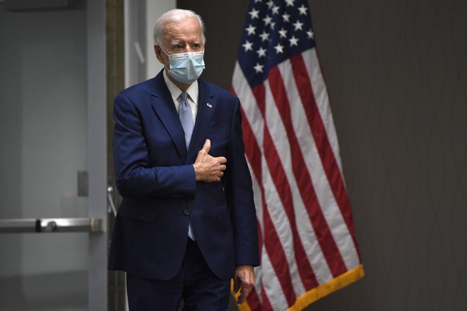 Biden Doesn T Support Defunding Police But Trump Is Trying To Tie Him To The Idea Anyway