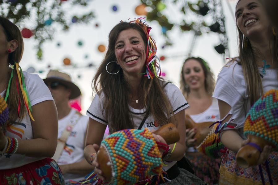 World Bank Says Brazil Gives Too Much Stuff Away
