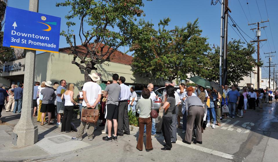 Customers line up in front of an IndyMac