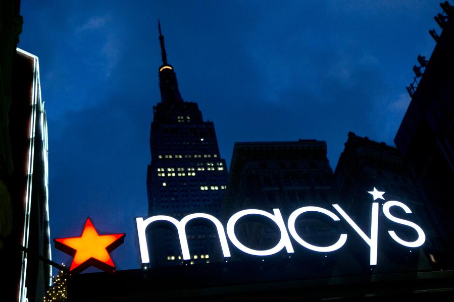 Macy's And Kohl's Need A Holiday Miracle