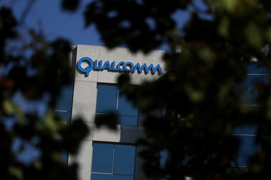 Broadcom Makes $130 Billion Unsolicited Bid For Qualcomm