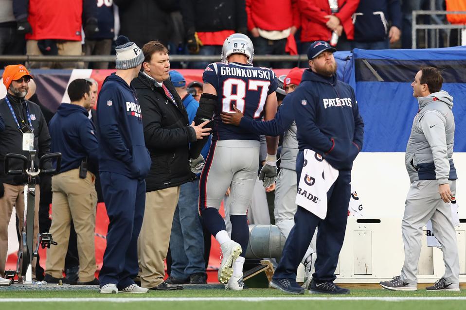 Taking A Look Back At Rob Gronkowski S Injury History