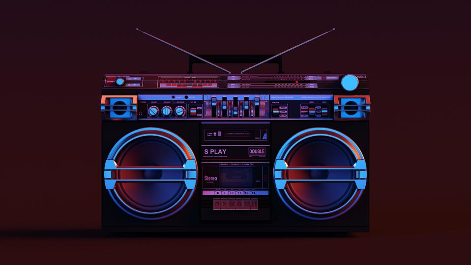 Boombox Moody 80s lighting