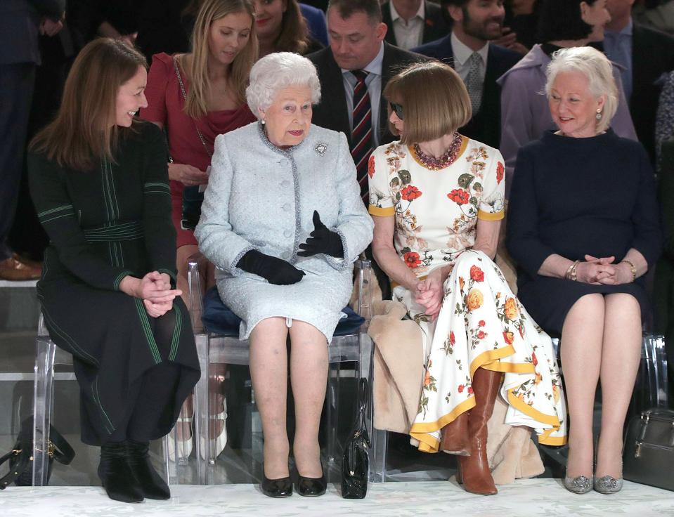 Undressing The Queen Royal Behind The Scene Secrets Revealed By