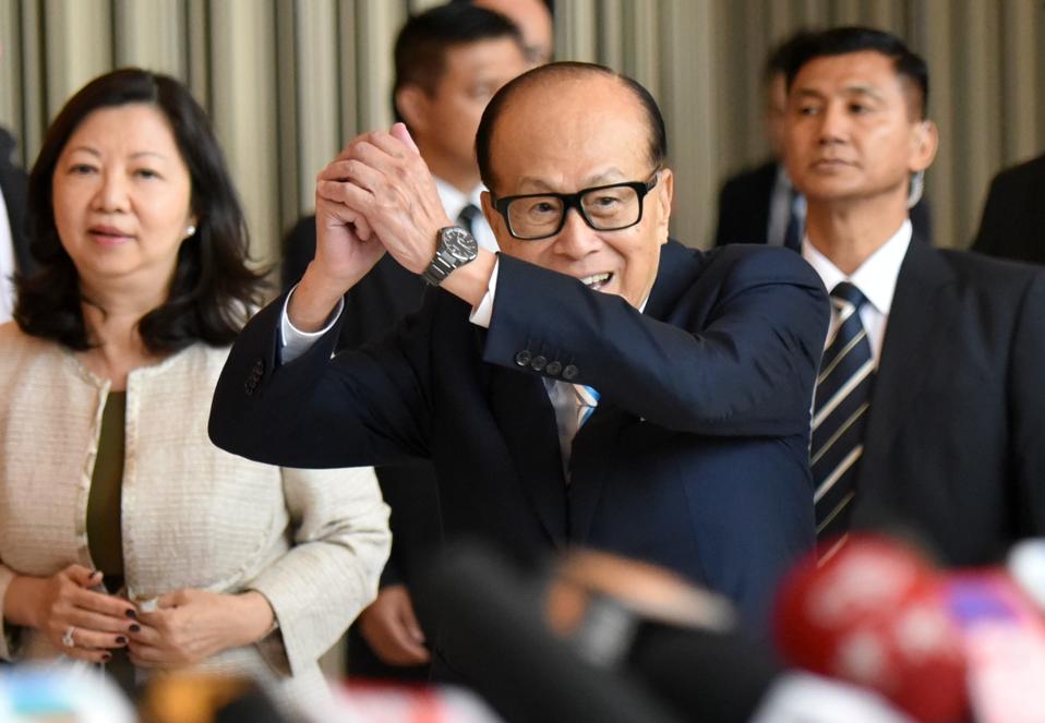 Li Ka-Shing oficiálně oznamuje svůj odchod do důchodu