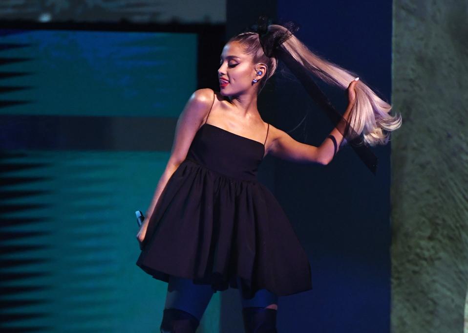 Ariana Grande Post Malone And Old Town Road Apple