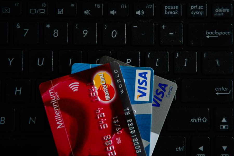 How Big Businesses Systematically Pay Their Small Suppliers Late