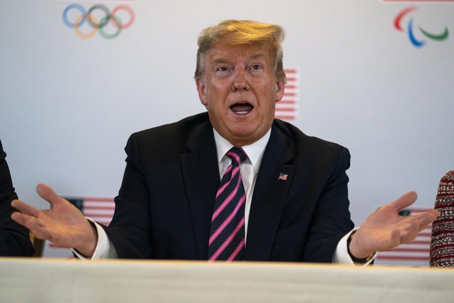 Trump Says He 'Barely Knows' Dana Rohrabacher After Julian Assange Makes Pardon Claim
