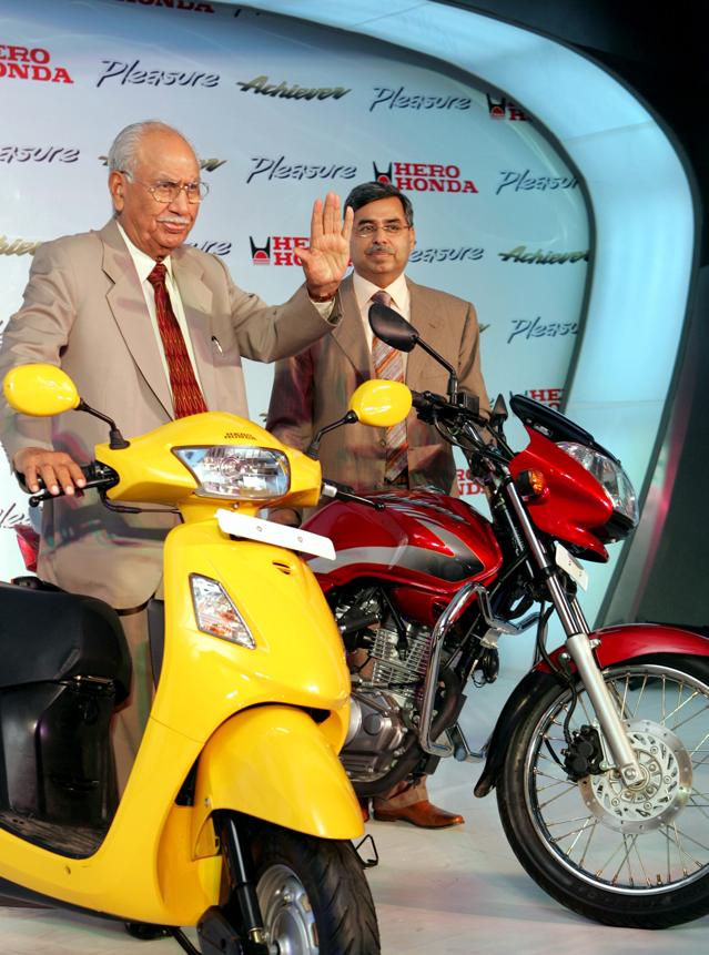 India’s Business Hero, Brijmohan Lall Munjal, Dies At 92.